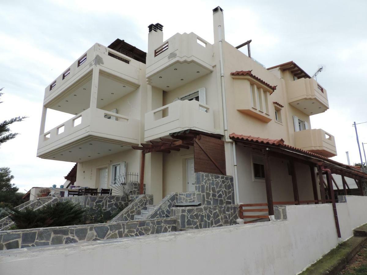 Vivi'S Home Луца Экстерьер фото